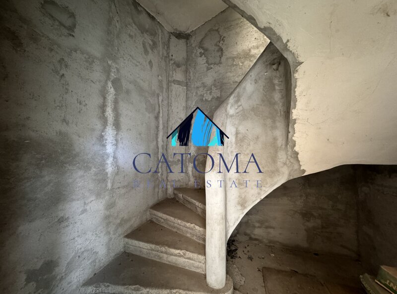 Marasesti, stradal, investitie, ideal apartamente, clinica sau aparthotel.