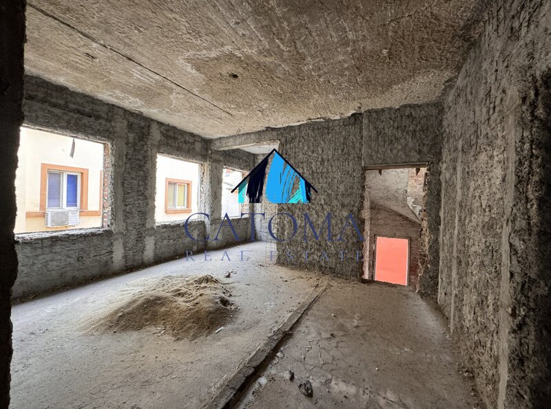 Marasesti, stradal, investitie, ideal apartamente, clinica sau aparthotel.