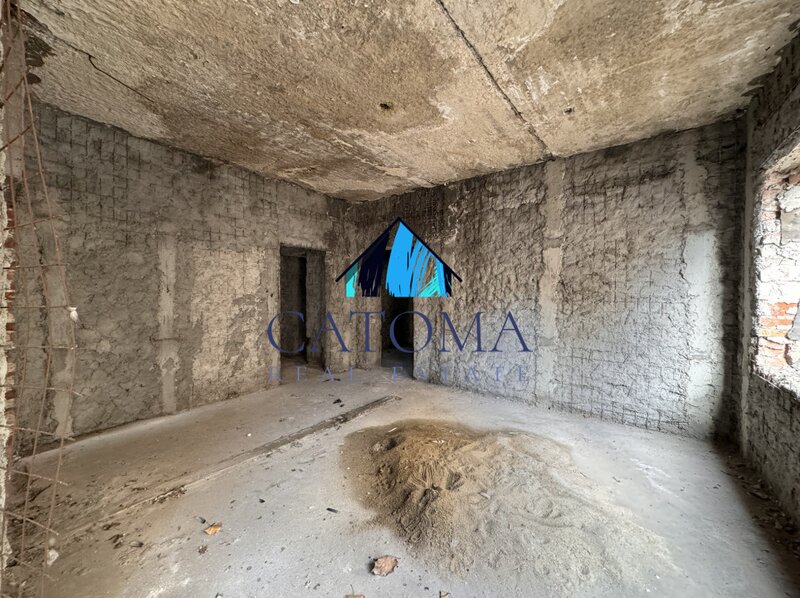 Marasesti, stradal, investitie, ideal apartamente, clinica sau aparthotel.